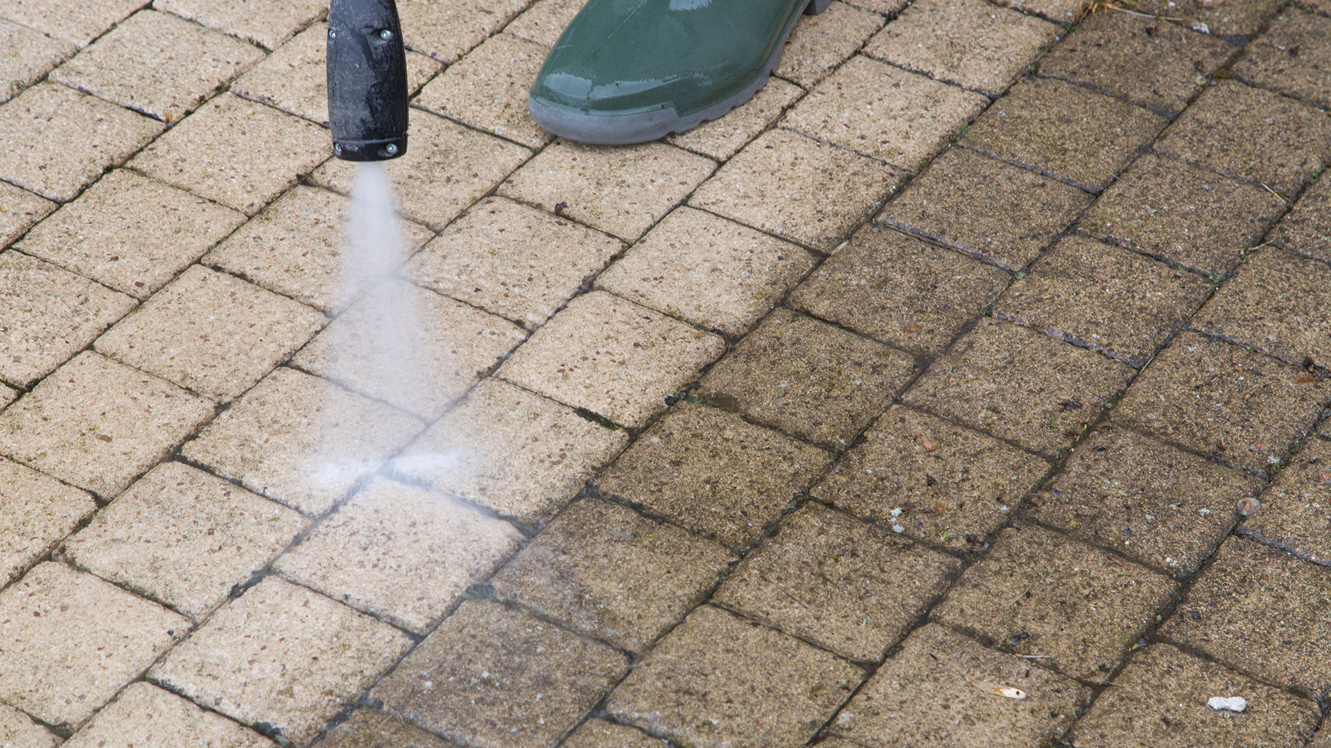 Pressure Washing Tips