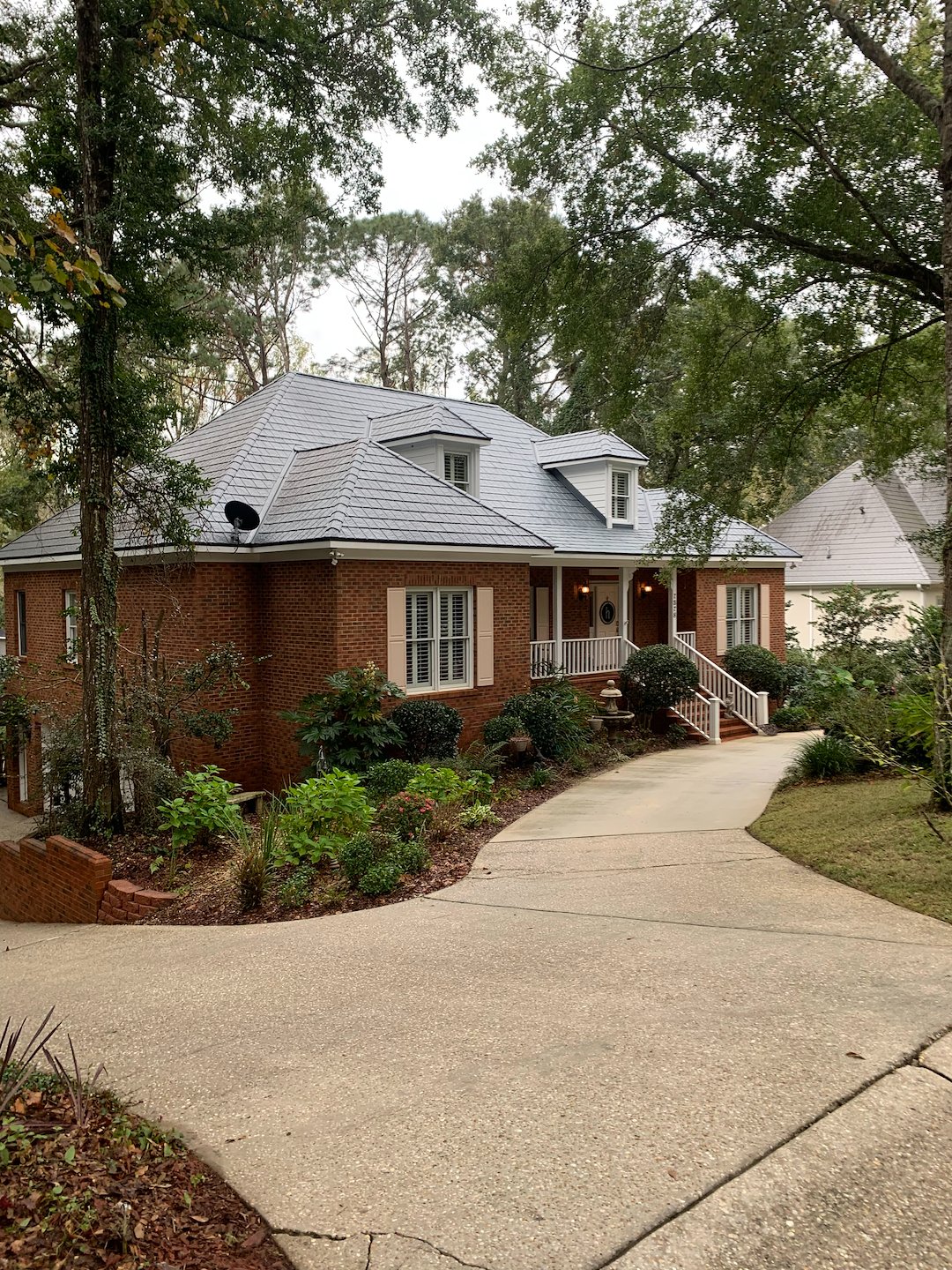 House And Driveway Washing In Fairhope, AL Thumbnail